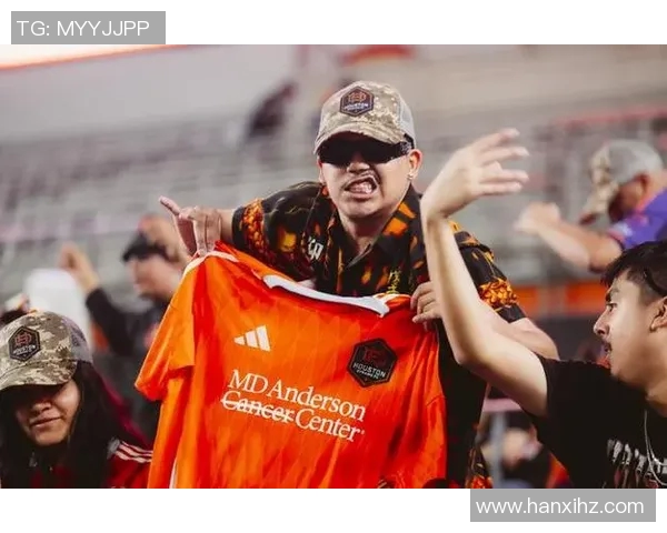 休斯敦迪纳摩与堪萨斯竞技的激烈对决引发球迷热情高涨